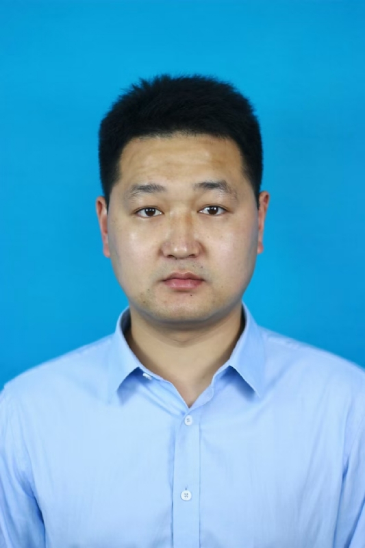 中心陈的第一张照片--玉林中老年相亲网